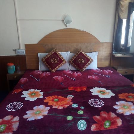 Hotel Everest Manali (Himachal Pradesh) Bagian luar foto